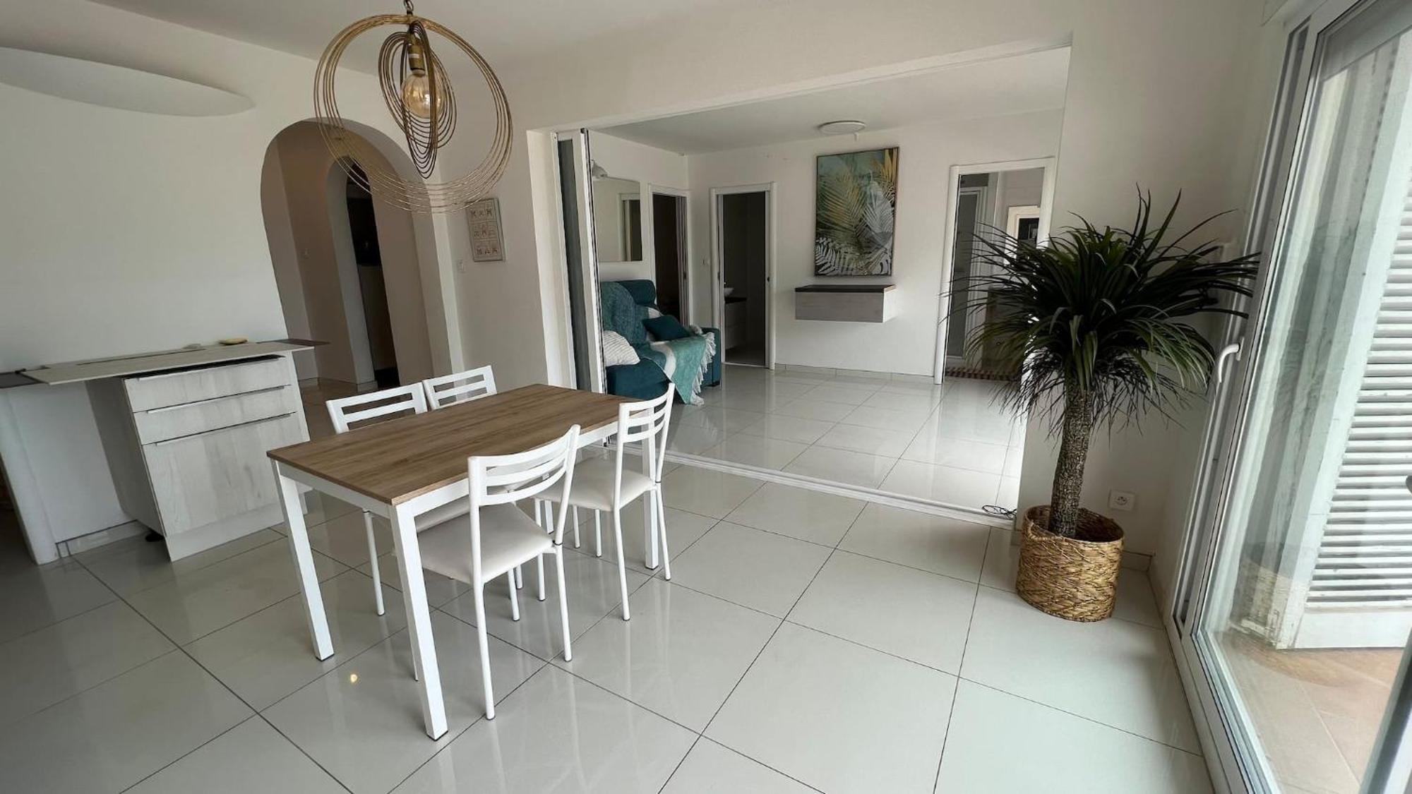 Precioso Apartamento Moderno En Primera Linea Del Mar Av-11 Roses Esterno foto