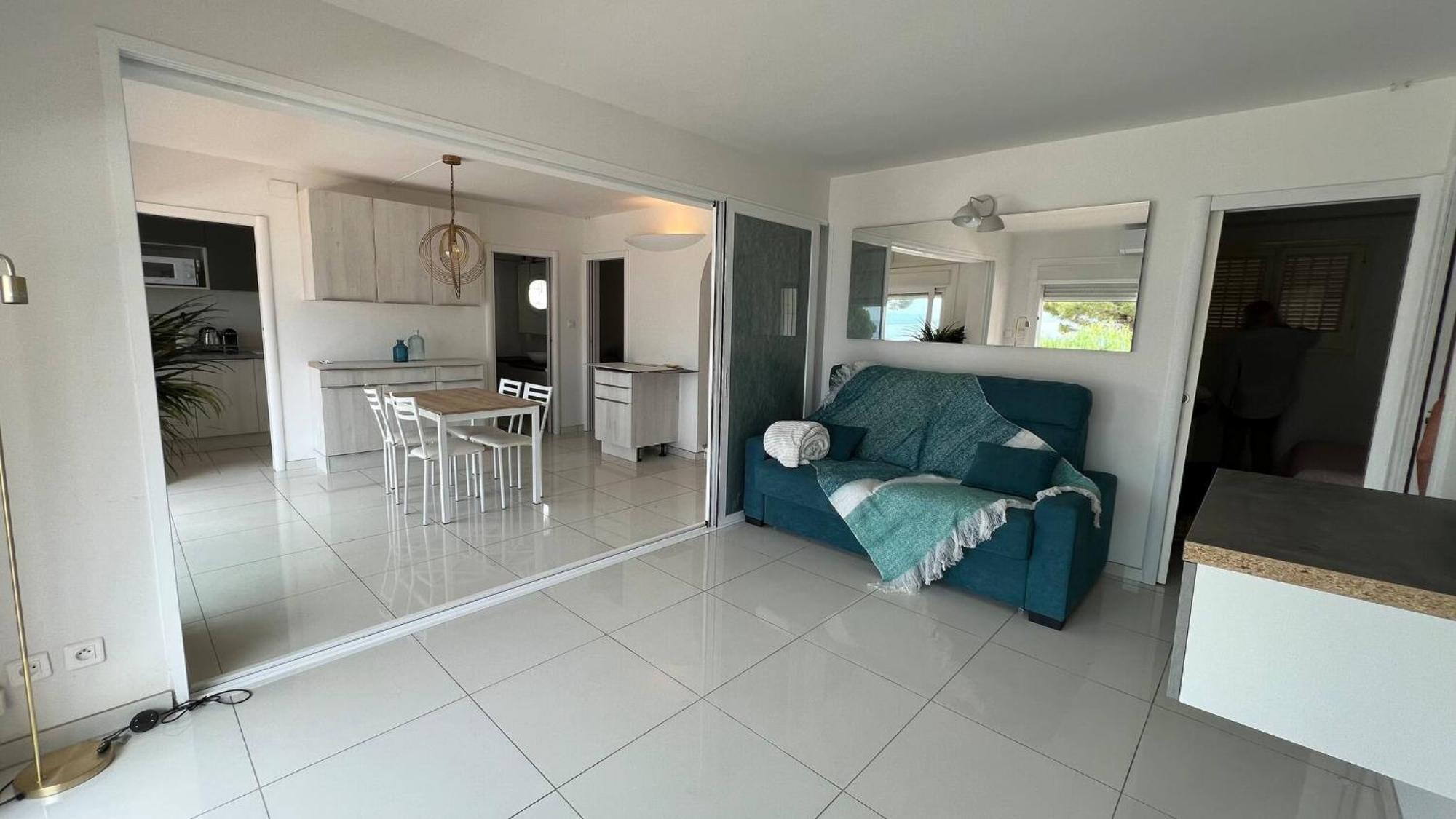 Precioso Apartamento Moderno En Primera Linea Del Mar Av-11 Roses Esterno foto